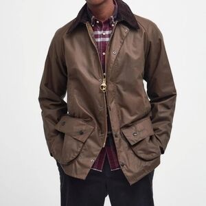 Barbour Beaufort Classic men's Waxed jacket.